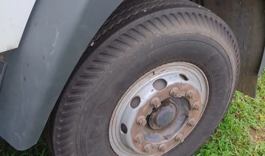 front tyre